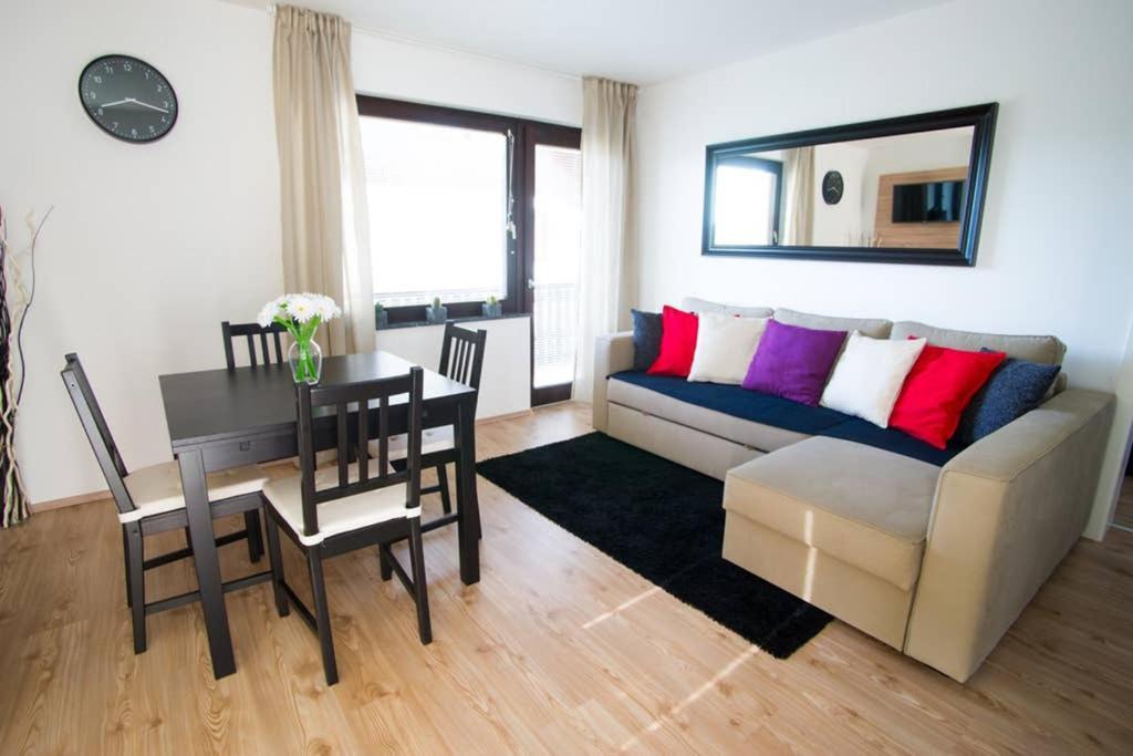 Apartment Beautiful Lake View بليد المظهر الخارجي الصورة
