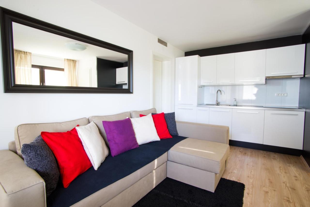Apartment Beautiful Lake View بليد المظهر الخارجي الصورة
